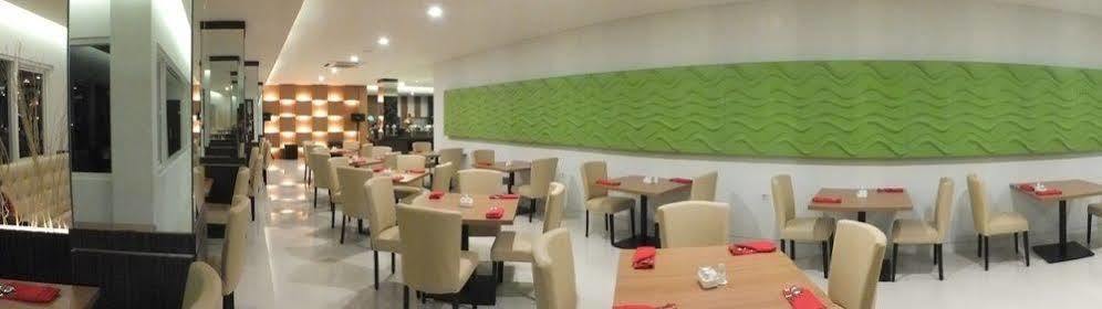 Studio Inn And Suites Semarang Dış mekan fotoğraf